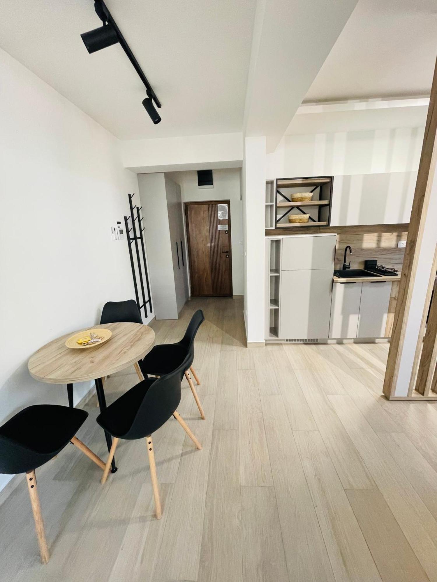 Dora Family Apartments Budva Exterior photo