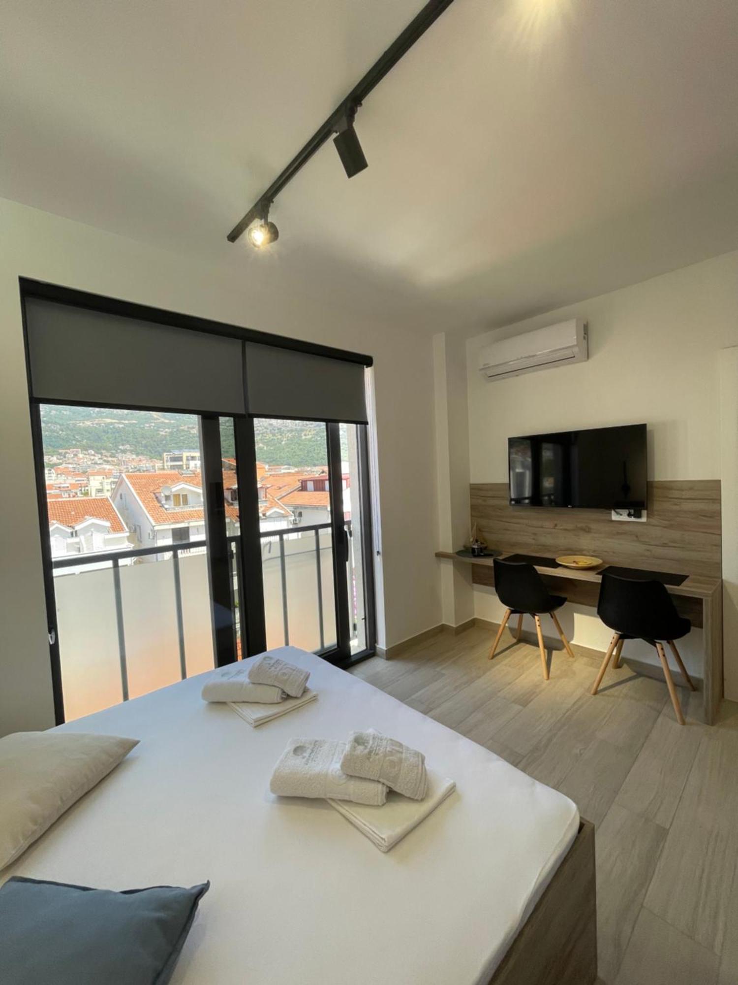 Dora Family Apartments Budva Exterior photo